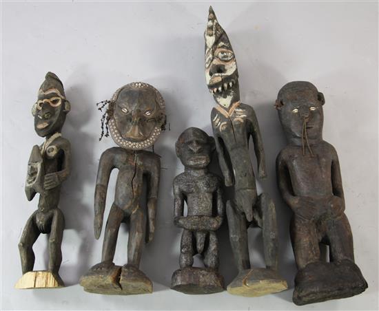 Five Sepik River various ancestor figures, three male, two female